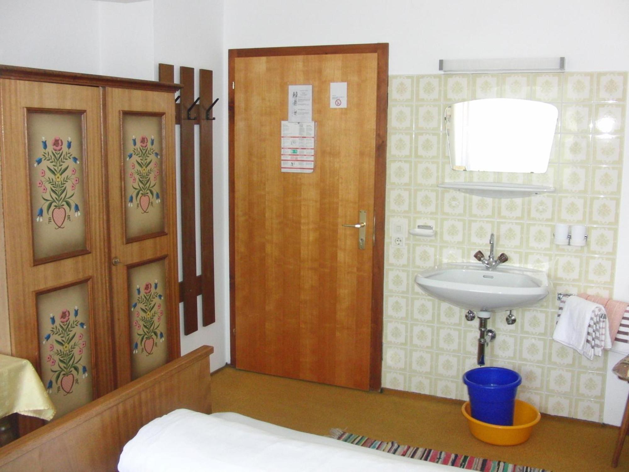 Gaestehaus Loithaler Fuegen Luaran gambar